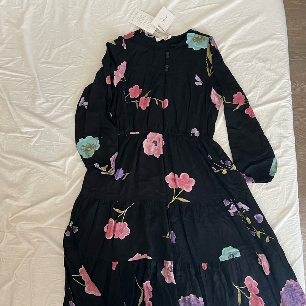 NWT Christy Dawn Dress, Noir Blooms M/L - Picture 8 of 11